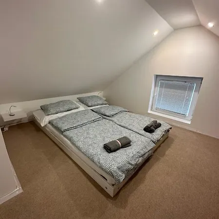 Mellett Apartman Balatonfůzfő