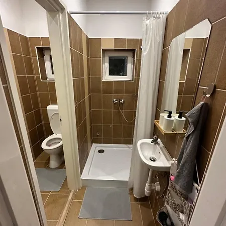 Mellett Balatonfůzfő