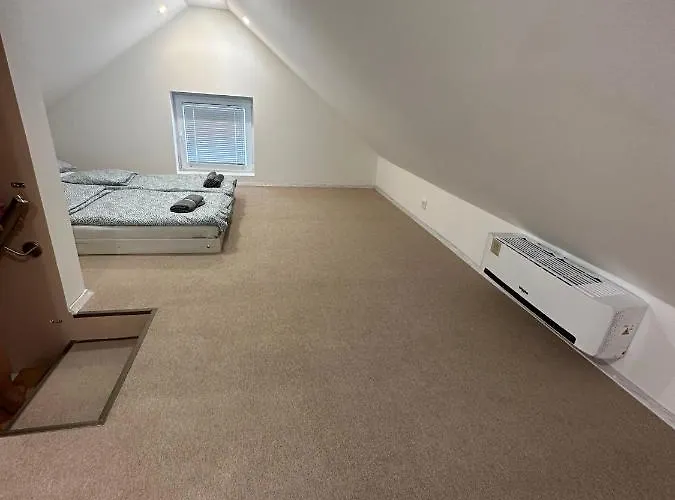 Mellett Balatonfůzfő