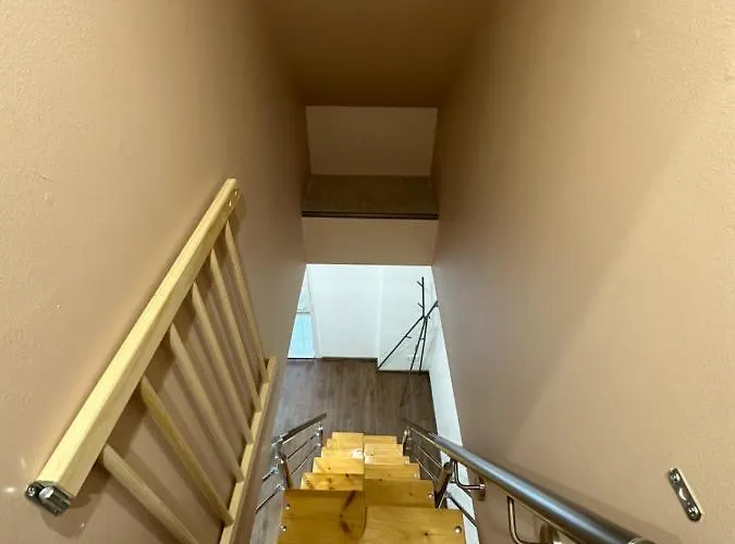 Mellett * Balatonfůzfő